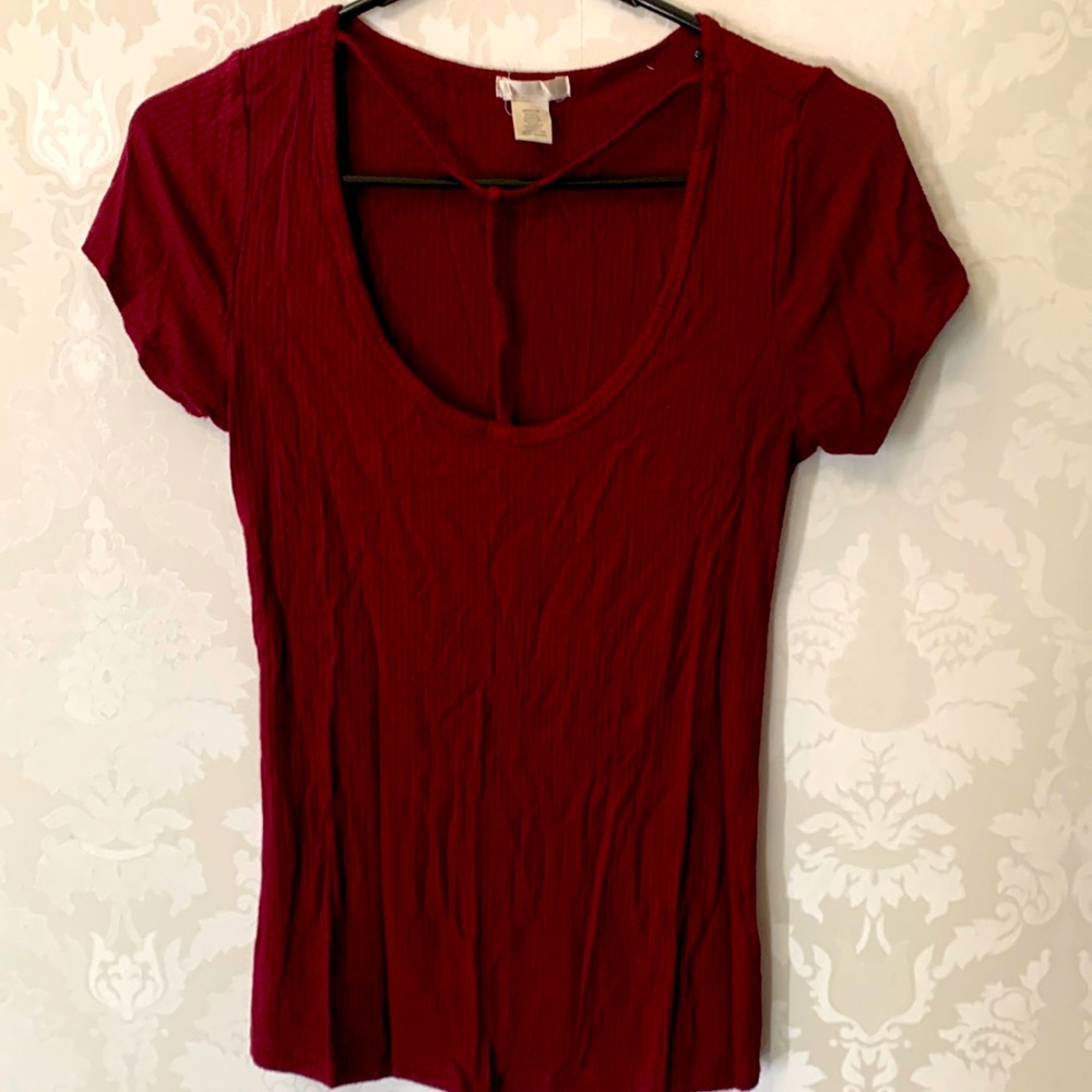Burgundy t Neck shirt